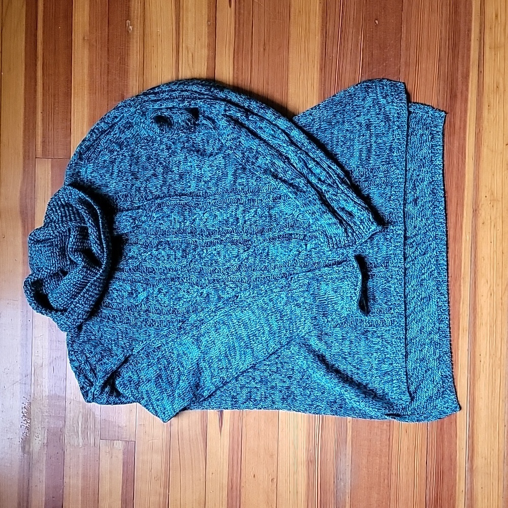 Blue Knit Sweater - Picture 4 of 6